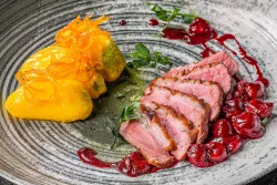 Блюда в ресторане «Royal»