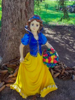 Мультскульптуры на территории Мультскульптуры на территории