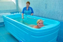 Подводный душ-массаж