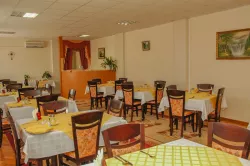 Обеденный зал