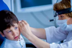 Осмотр врача ЛОРа