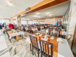 Обеденный зал