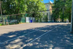 Теннисный корт Теннисный корт