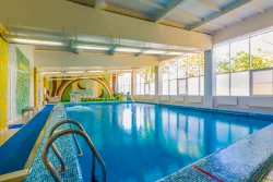 Бассейн Бассейн