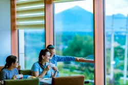 VIP-зал «Сан-Сити» VIP-зал «Сан-Сити»