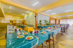 Обеденный зал Обеденный зал