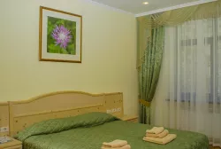 Двухместный номер в отделении Эдельвейс Двухместный номер в отделении Эдельвейс