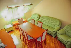 Холл в отделении Эдельвейс Холл в отделении Эдельвейс