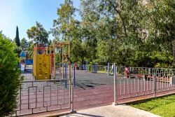Детские площадки на территории Детские площадки на территории