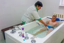 Подводный душ-массаж