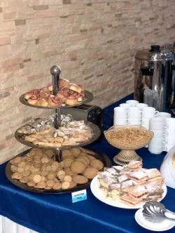 Ресторан «Бриз» Ресторан «Бриз»