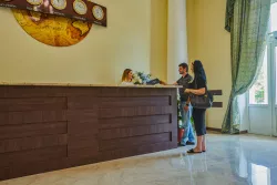 Ресепшн Ресепшн