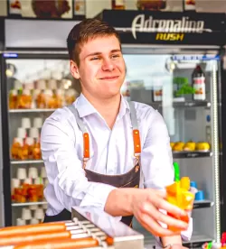 Бар у моря Бар у моря