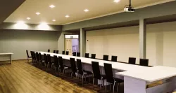 Конференц-зал