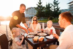 Кафе «МегаБистро»