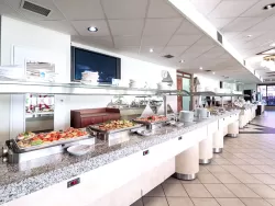 Обеденный зал