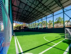 Спортивная площадка