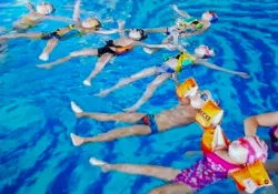 Центральный бассейн в аквапарке «Зурбаган»