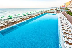 Открытый бассейн