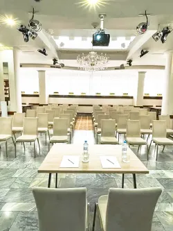 Большой конференц-зал