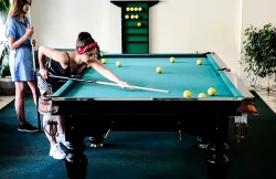 Бильярд 