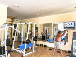 Фитнес-центр