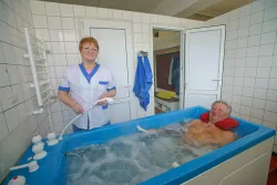 Подводный душ-массаж