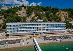 Корпус 9 в санатории Днепр в городе Ялта sanatorii-dnepr-yalta-poseidon-korpys9-fasad-900.jpg