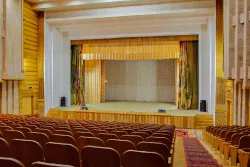 Киноконцертный зал