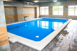 Закрытый бассейн