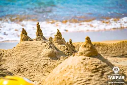 Пляж на территории