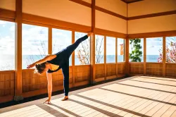 Занятия йогой