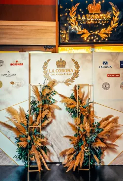 Ресторан «La Corona» Ресторан «La Corona»