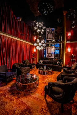 Ночной клуб «Foster Club» Ночной клуб «Foster Club»