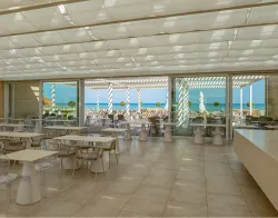 Питание в основном ресторане