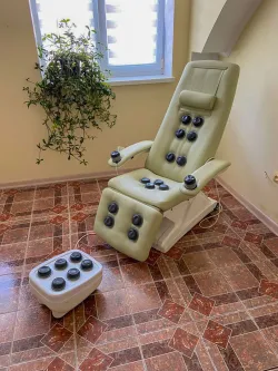 Массажное кресло