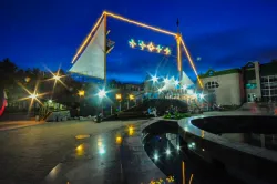 Фонтан на территории