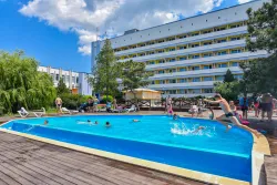 Открытый бассейн