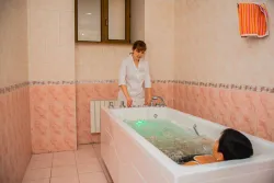 Лечебная ванна