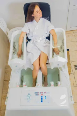 Вихревая ванна для рук и ног