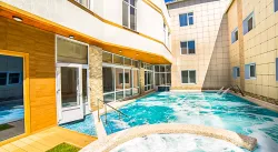 Открытый бассейн