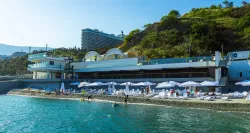 Пляж «Изумрудный»